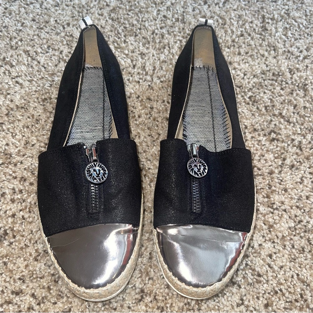 Anne Klein iflex Akzetta Black & Silver Slip On Shoes Size 8